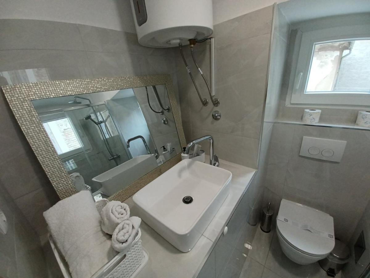 In The Centar Apartment Rijeka Exteriör bild