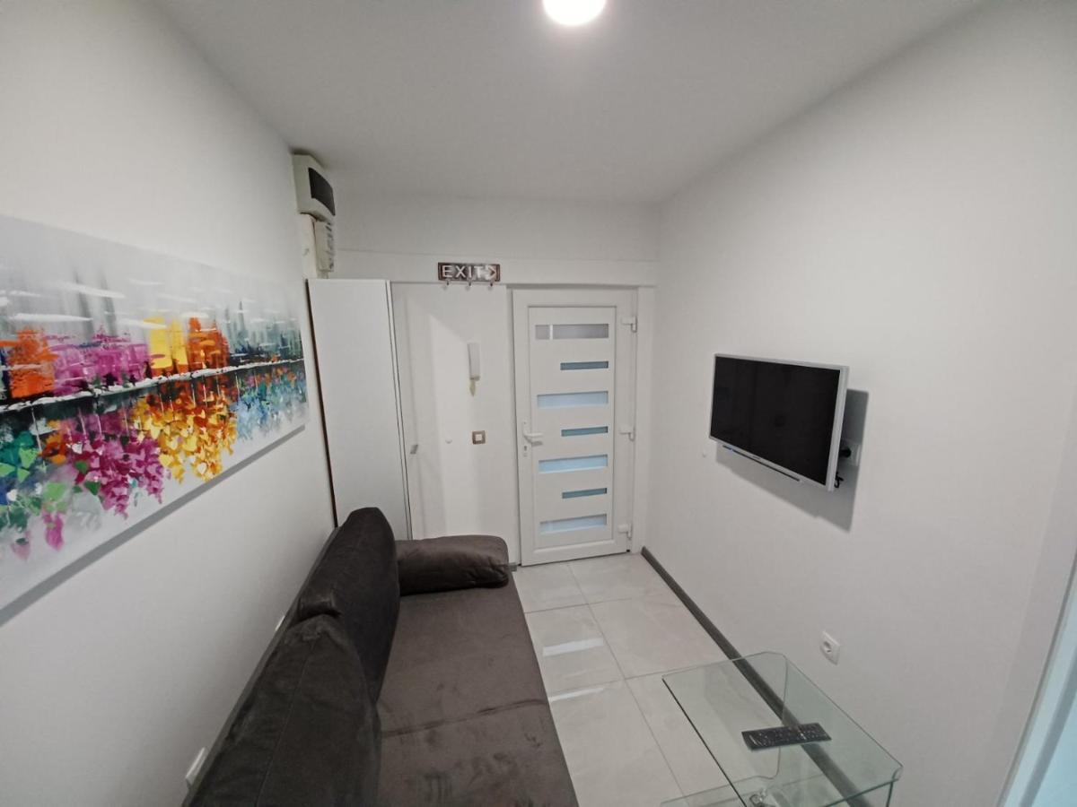 In The Centar Apartment Rijeka Exteriör bild